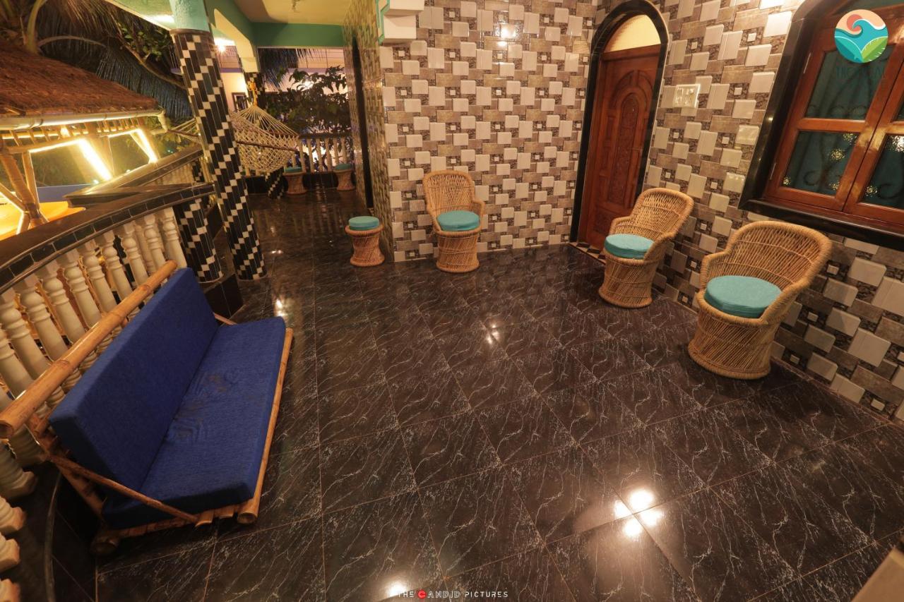 Tropical Wave Hostel Morjim Goa Экстерьер фото
